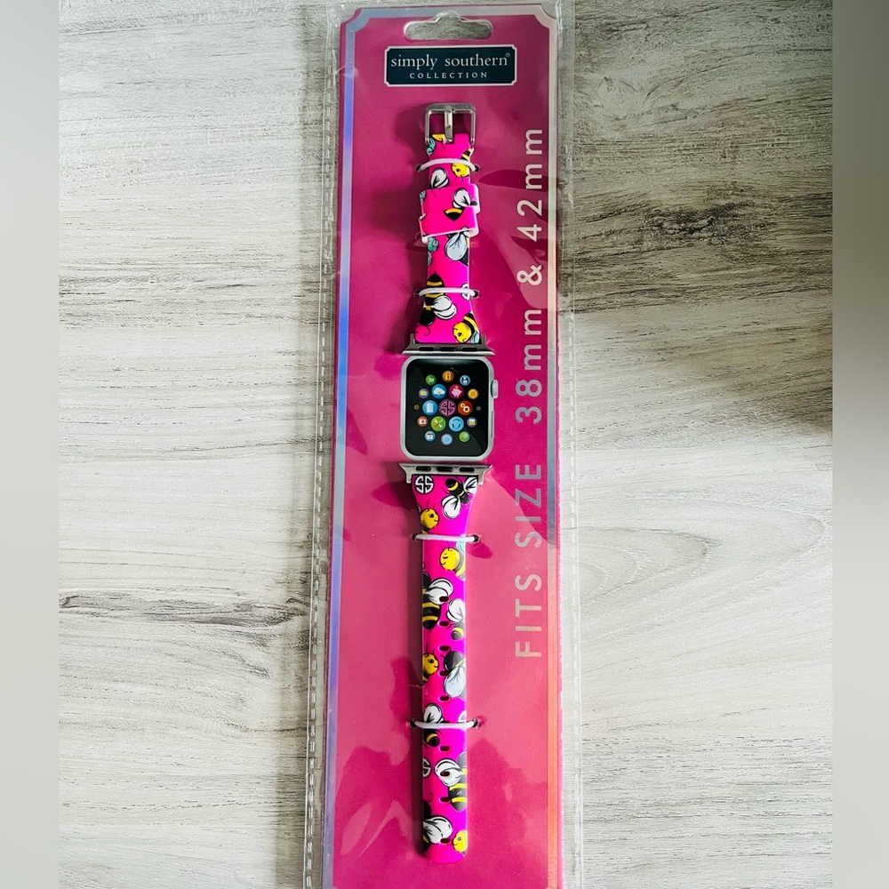 NWT Simply Southern Apple Watch Band